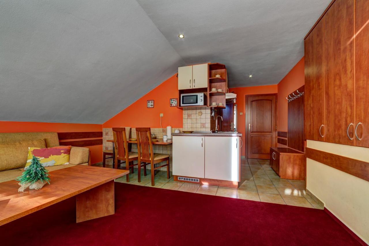 Apartmanovy Dom Slniecko Ziar Ngoại thất bức ảnh