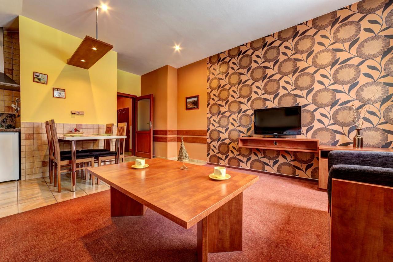 Apartmanovy Dom Slniecko Ziar Ngoại thất bức ảnh